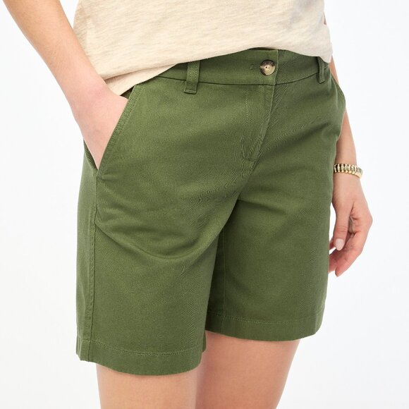 J. Crew Factory Pants - J. Crew Green 7" classic chino short/NWT/12